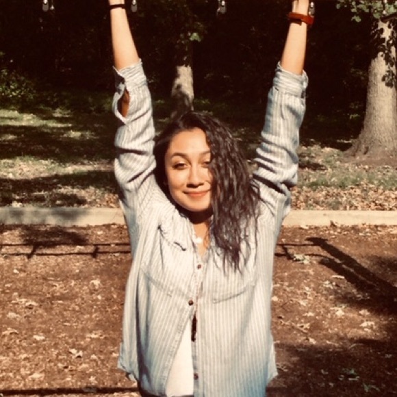 Meet your Posher, Lexi - Picture 3 of 5